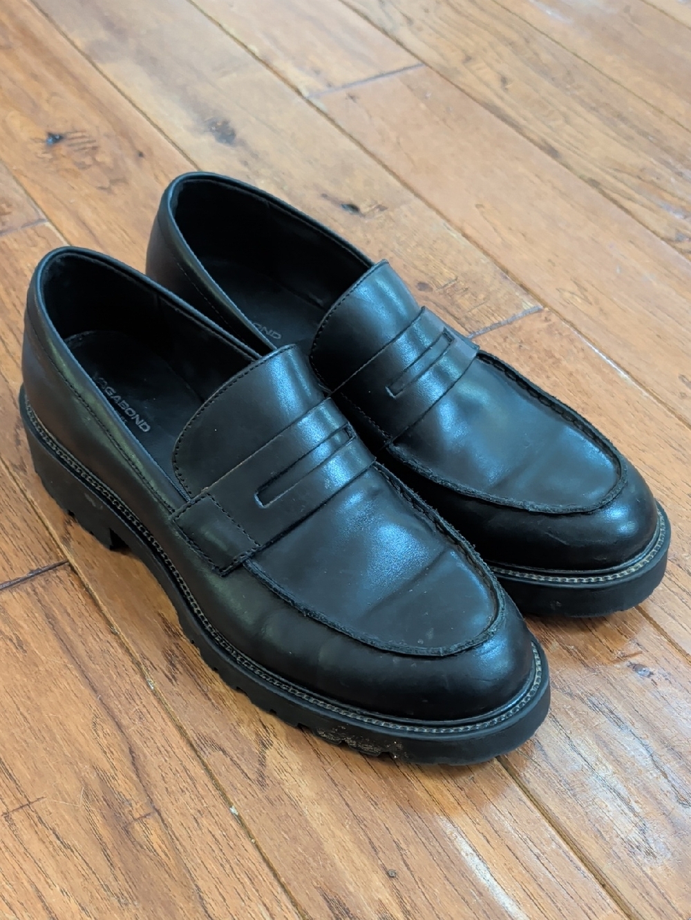 Vagabond Kenova Black Leather Penny Loafers with Lug Sole